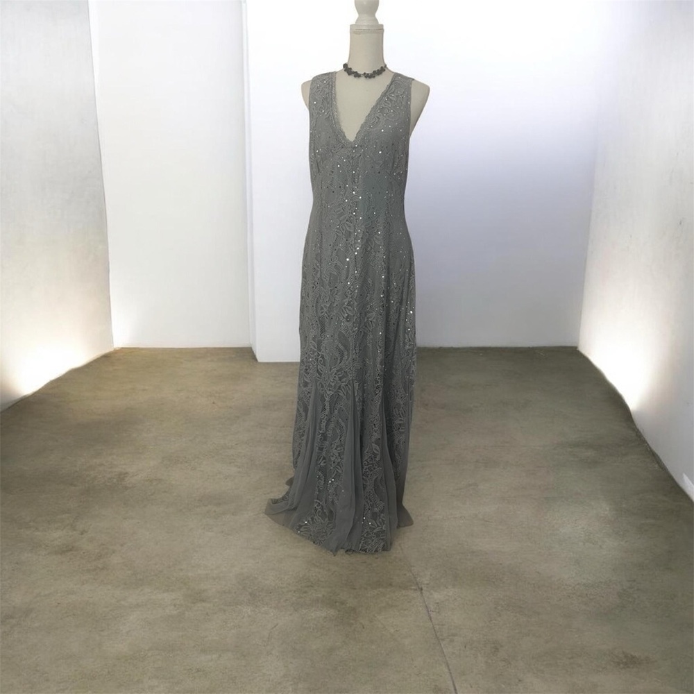 Candelite’s Shimmering Elegant Maxi Dress